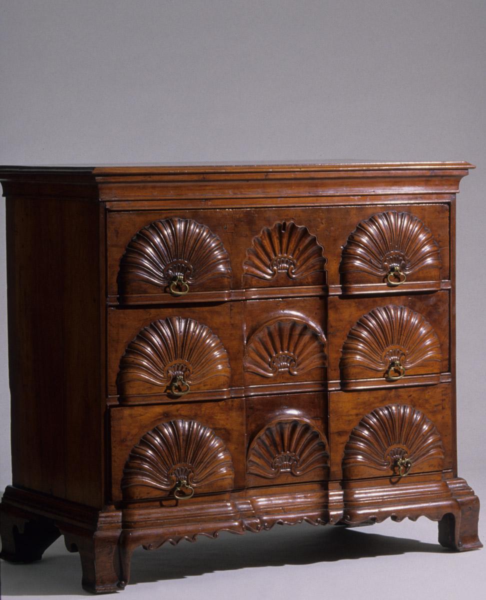 1957.0507 Chest of drawers, view 2