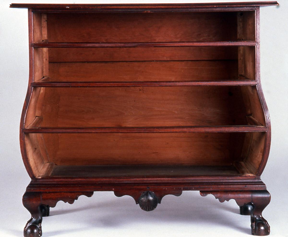 1957.0509 Chest (view 3)