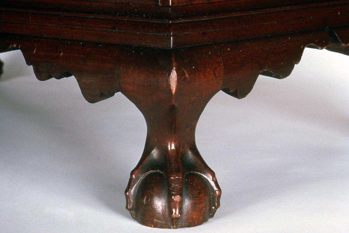 1957.0509 Chest (detail)