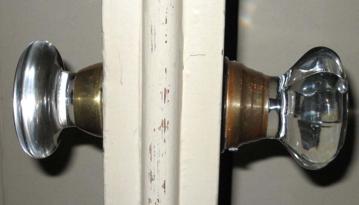 1969.5074 Door knob