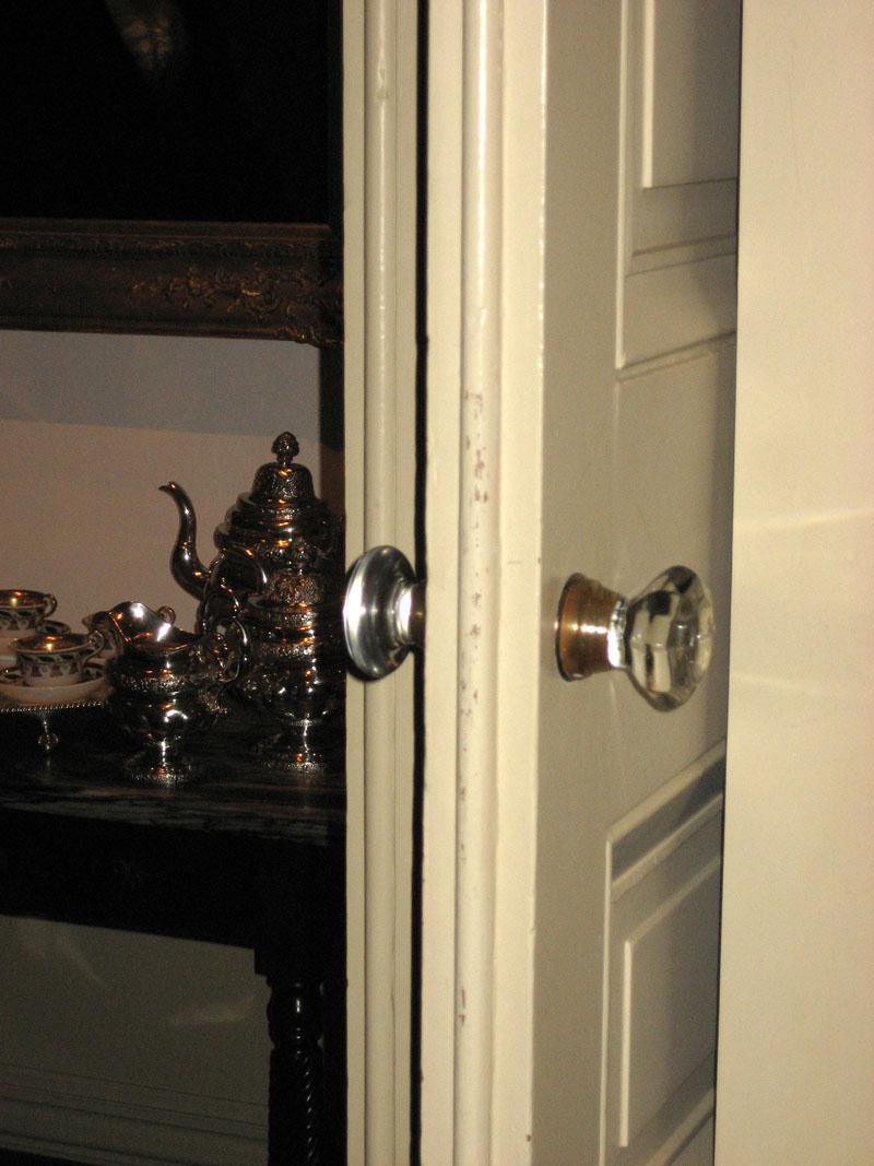 1969.5074 Door knob view6