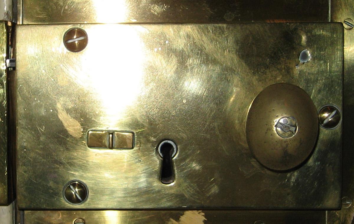 1969.5135 Lock (color)