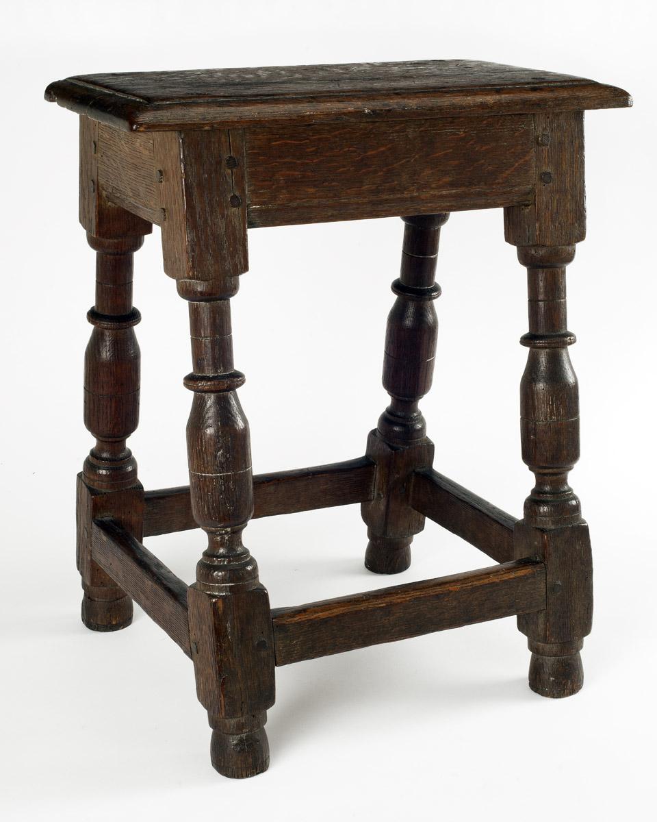1957.0537 Stool, Joint Stool