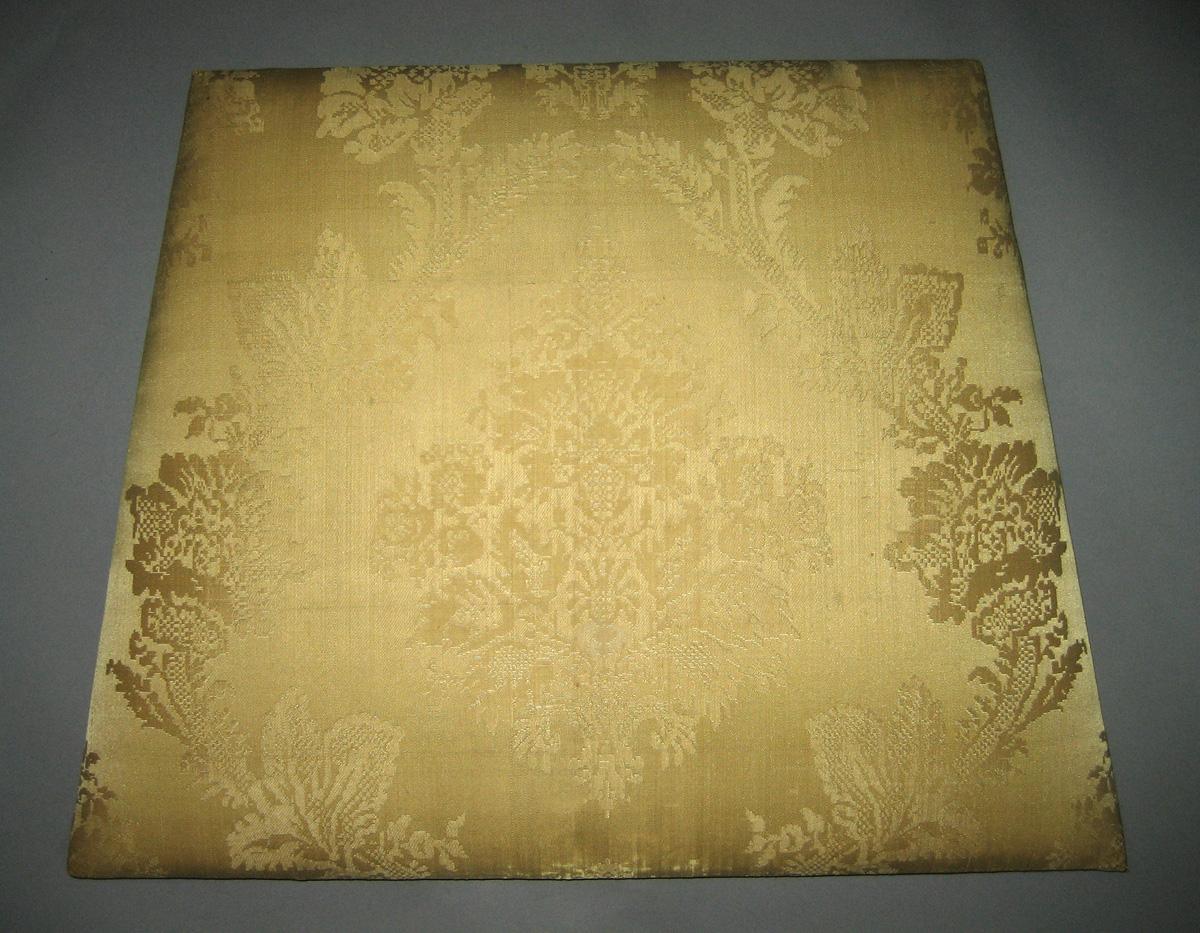 1951.0064.008 Slip seat for chair 1952.0242, view 1