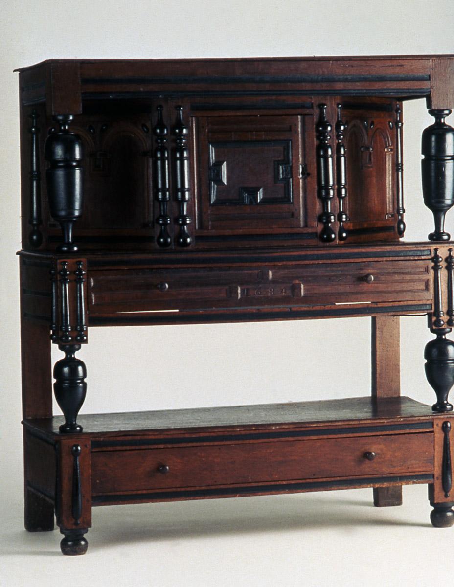 1957.0542 Cupboard