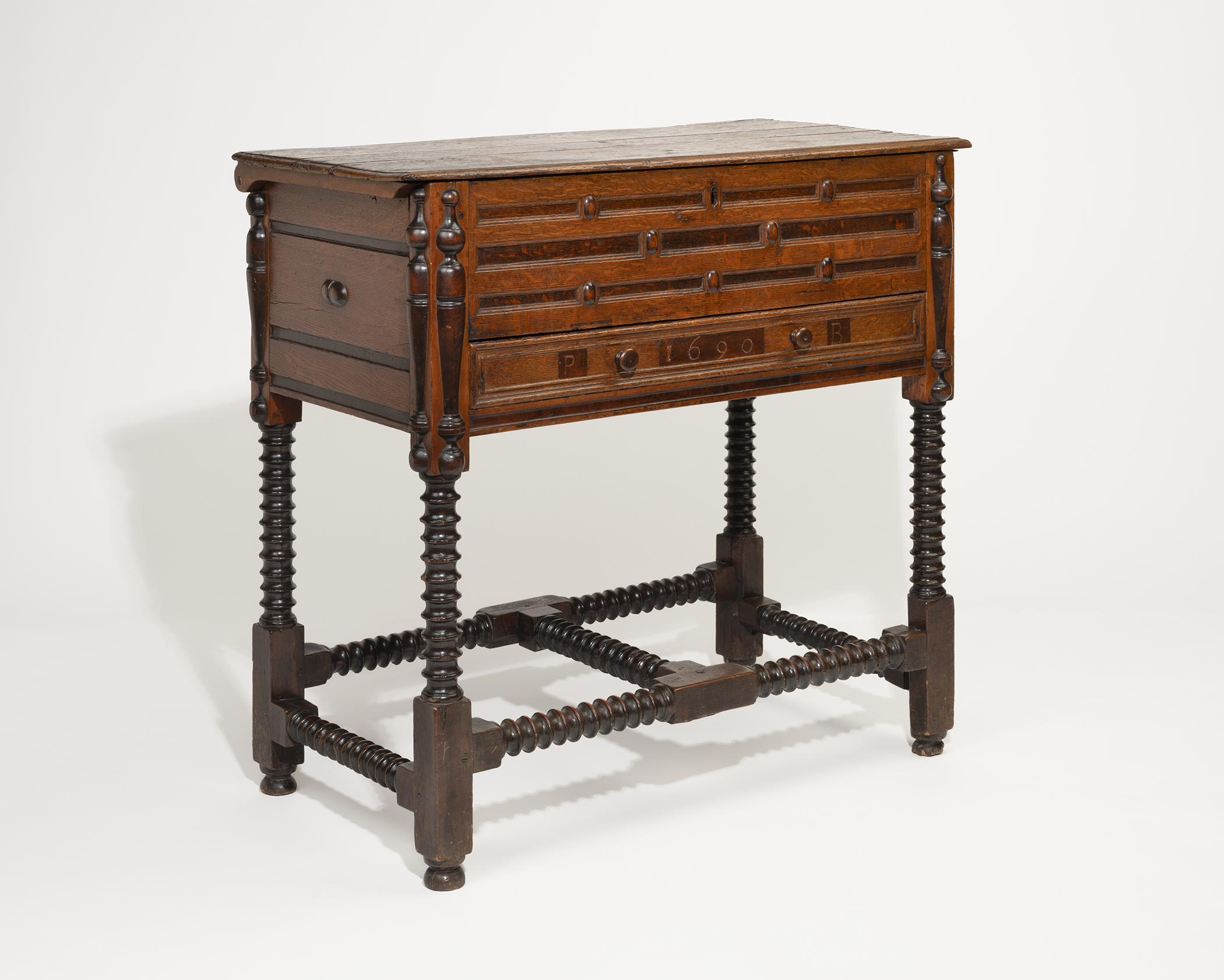 1957.0543  Chest, Chamber table, view 2