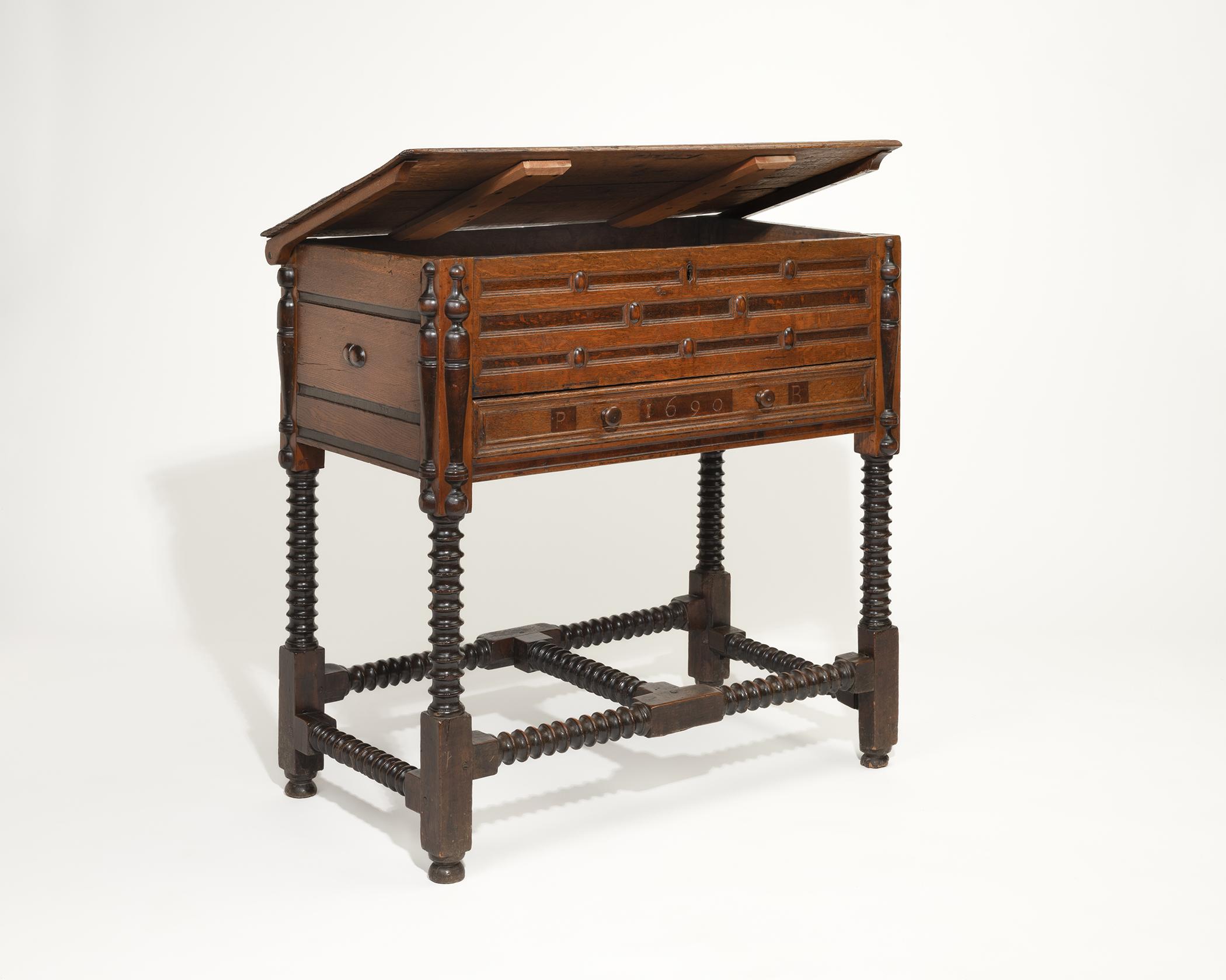 1957.0543  Chest, Chamber table, detail 2