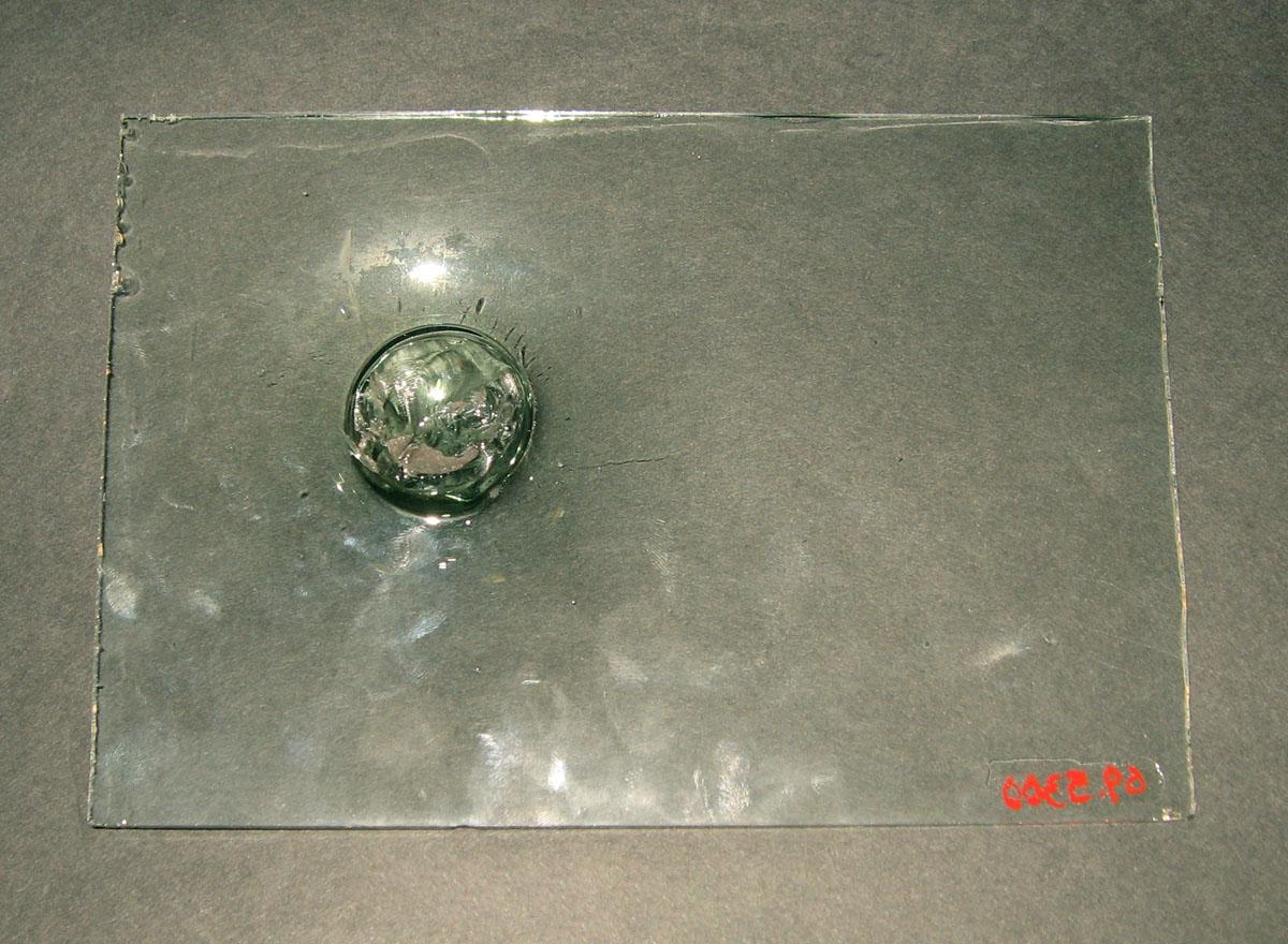 1969.5300 Glass window pane