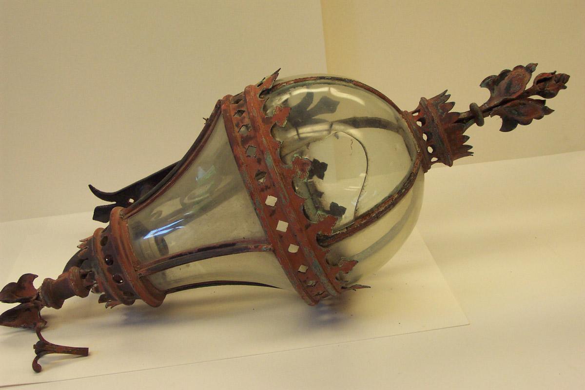 1969.5370.002 Sconce