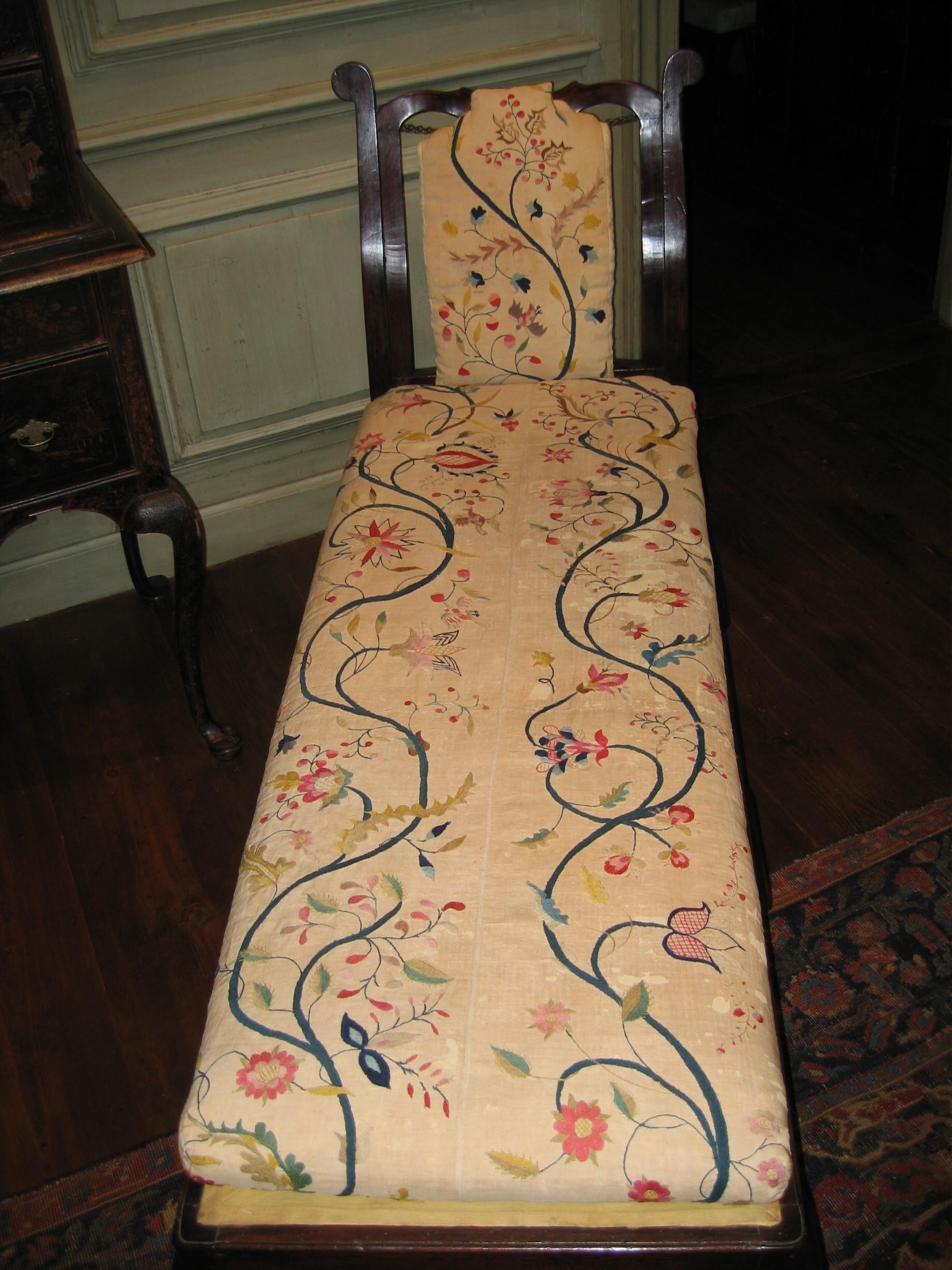 Cecil Bed Rm Daybed overall