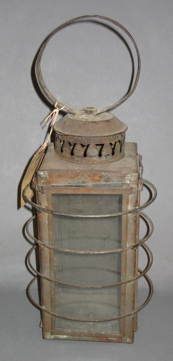 1969.5376 Lantern