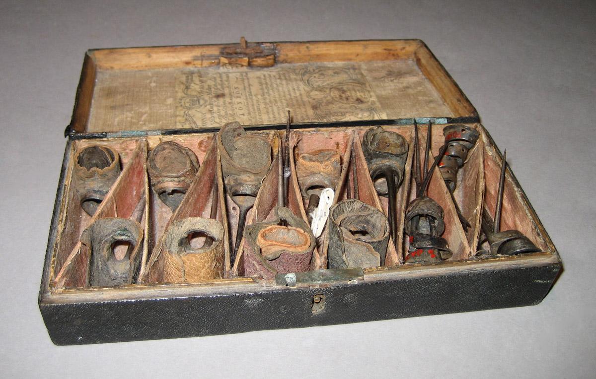 1970.0040 A-Z Box