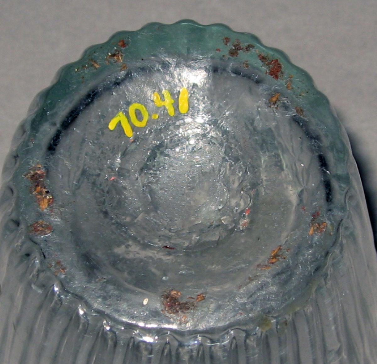 1970.0041 Glass tumbler (underside)