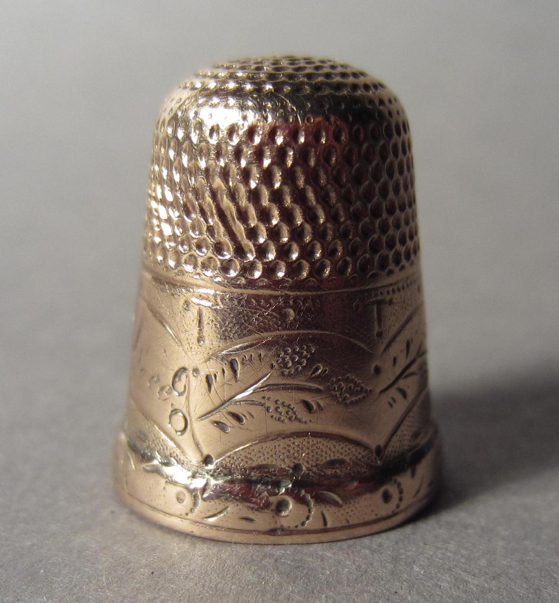 1970.0053 Thimble, View 1