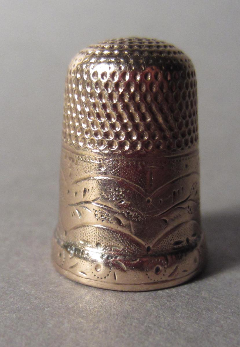 1970.0053 Thimble, View 3