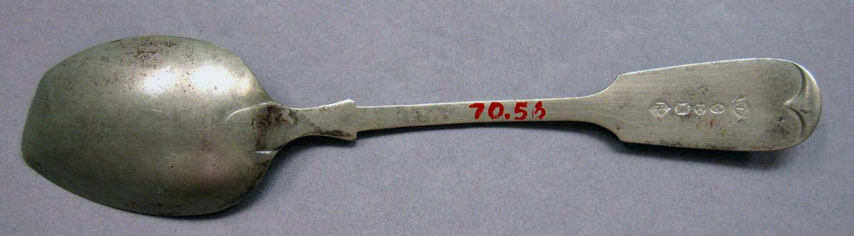 1970.0056 Teaspoon underside