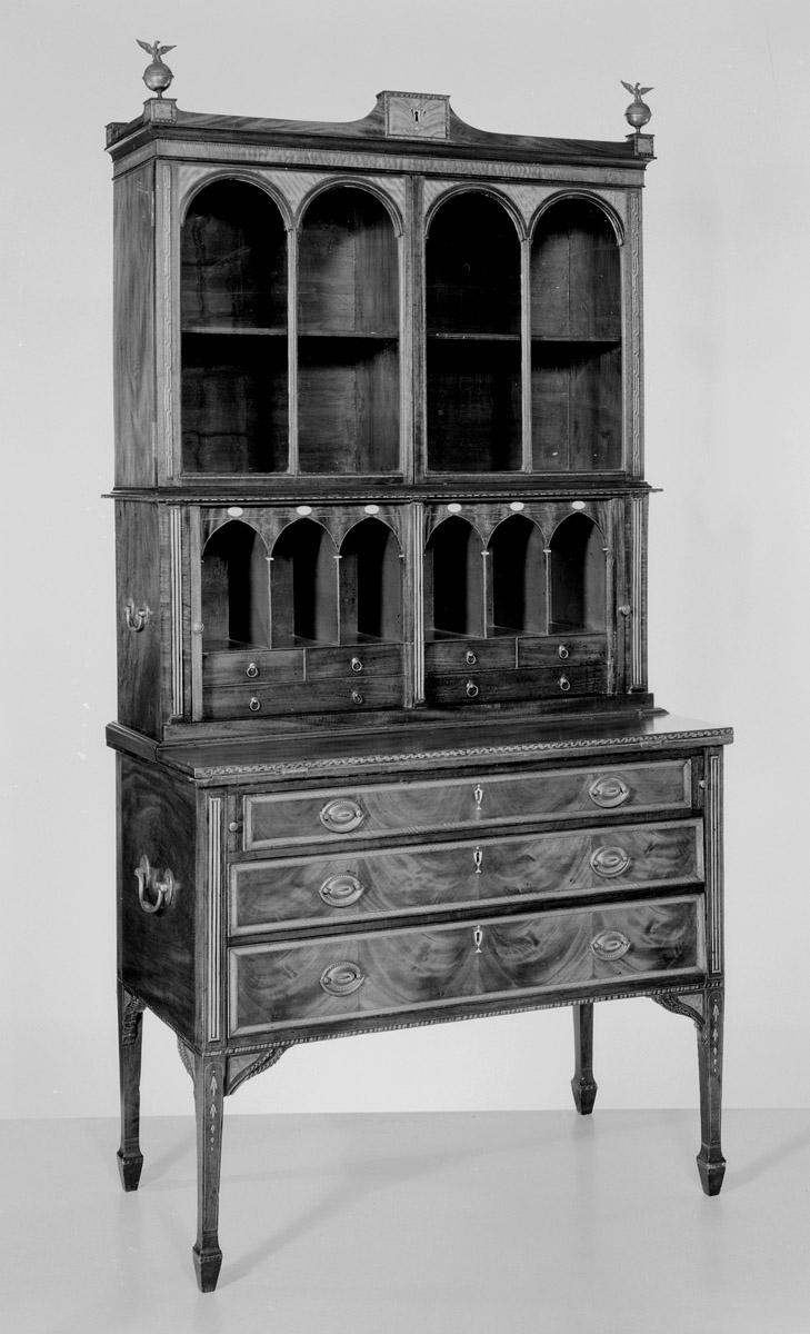 1957.0570 Desk