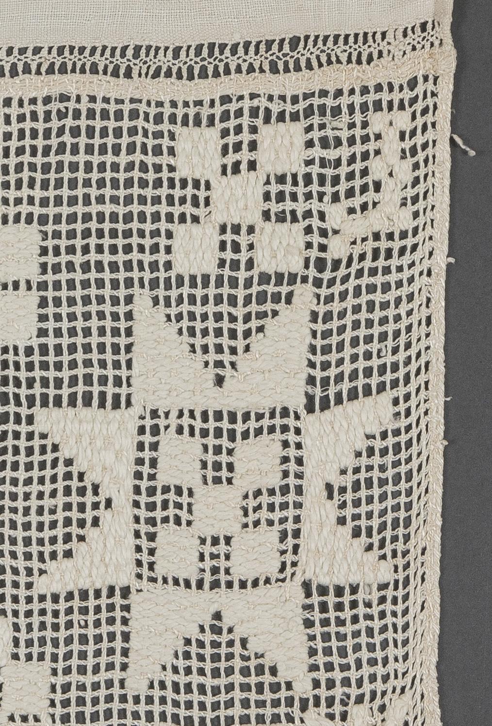1970.0081 Towel, detail 12