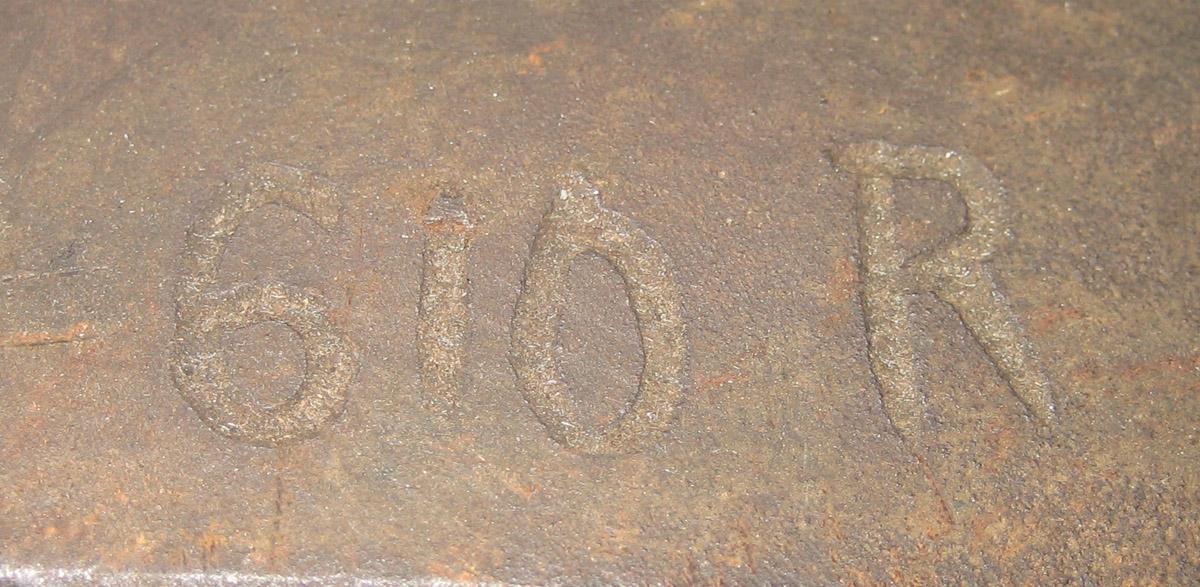 1970.0086.008 A Tool (for Glass) (mark)