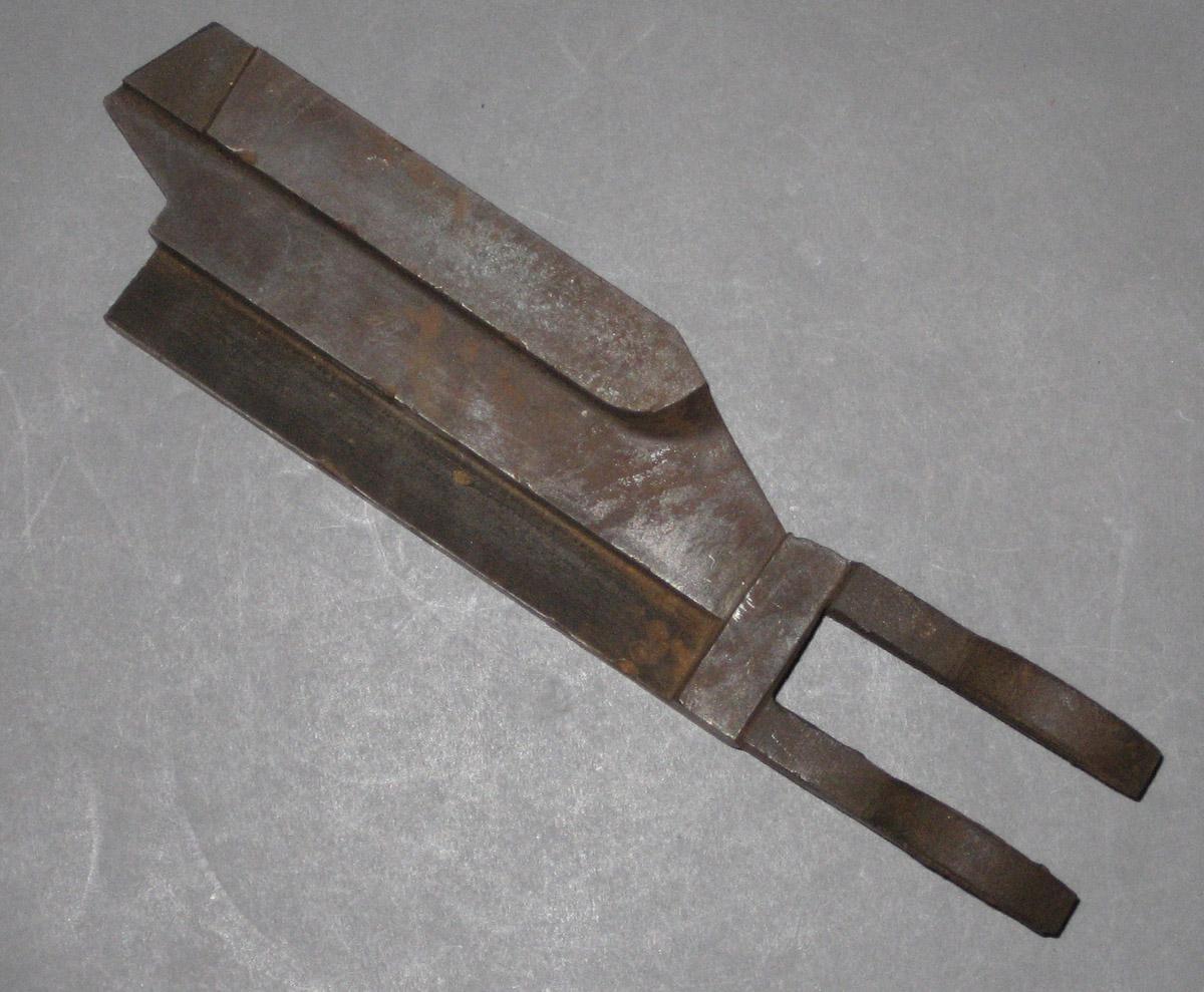 1970.0086.008 B Tool (for Glass) (view 2)
