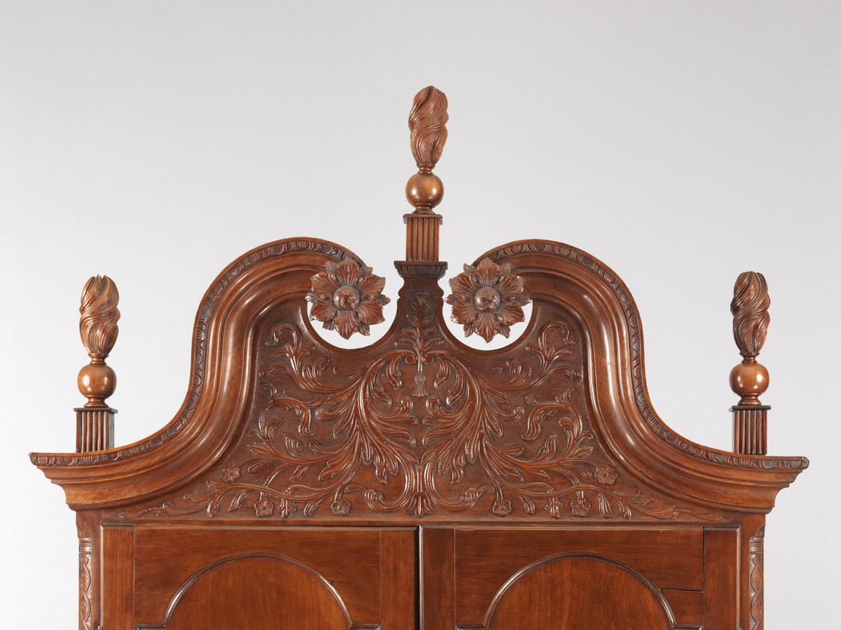 1951.0056 Desk and bookcase (detail 1)