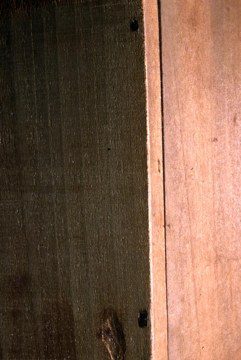 1951.0056 Desk and bookcase (detail 5)
