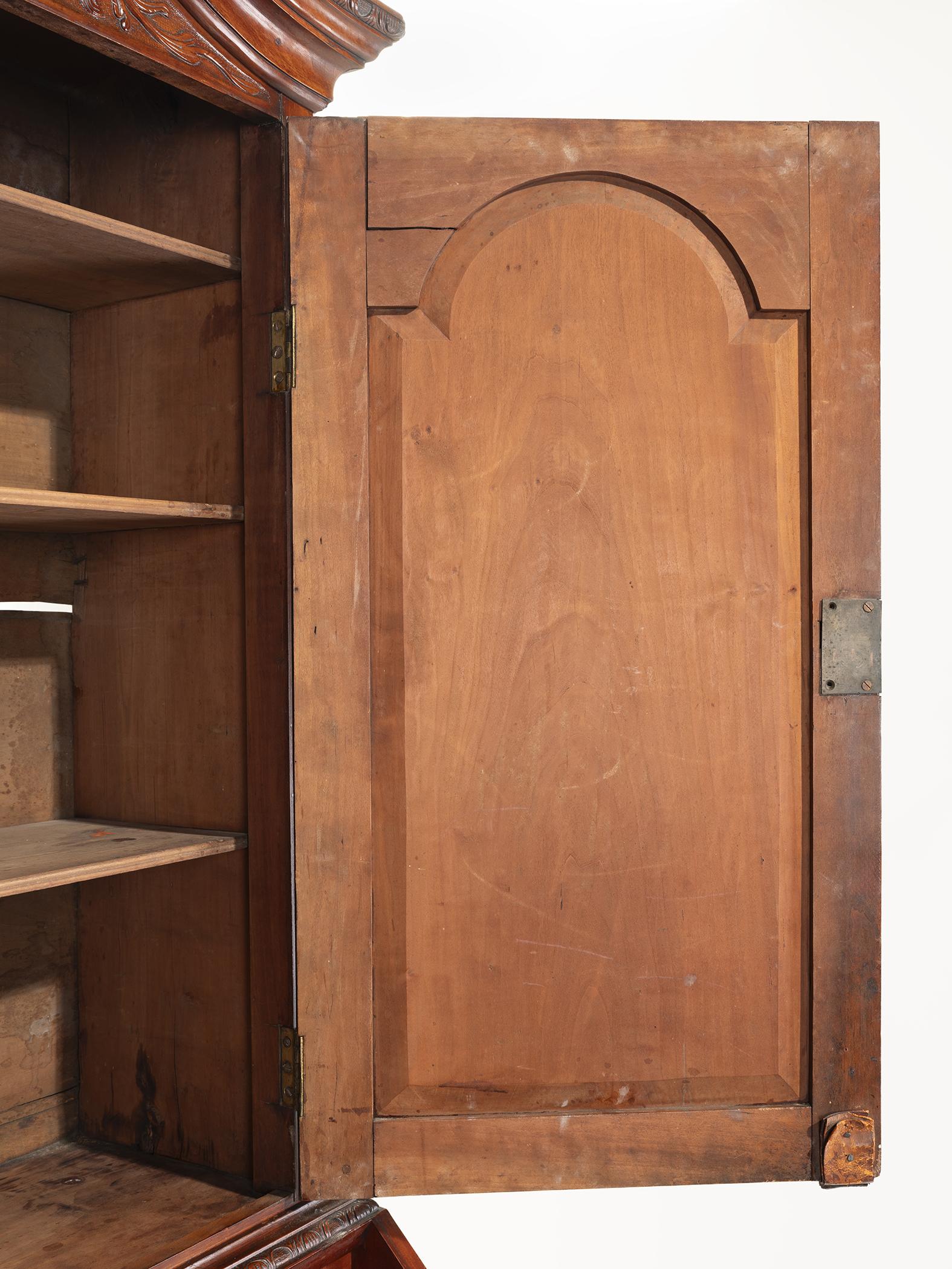 1951.0056 Desk and bookcase, detail 3