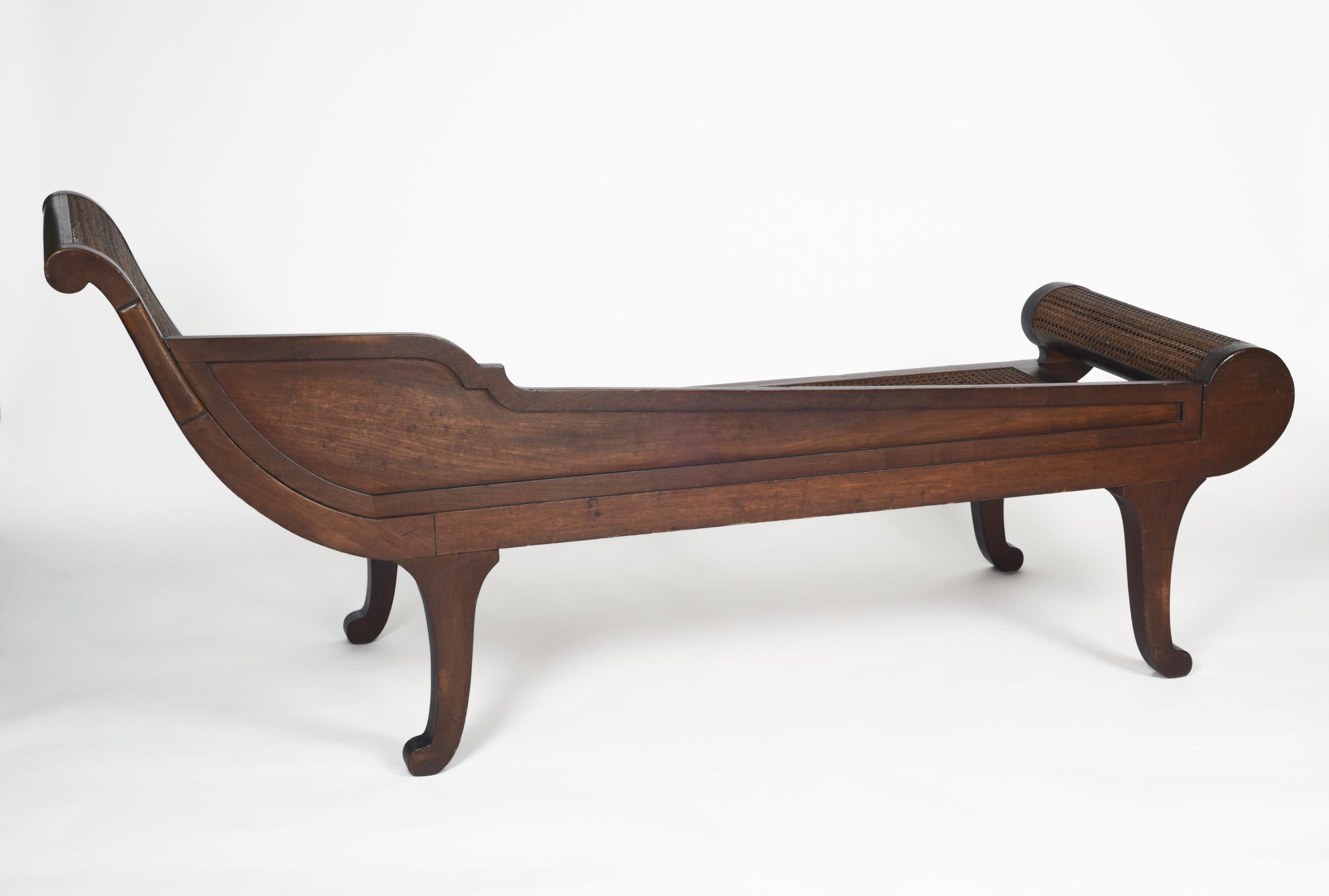 1957.0575 Couch, view 2