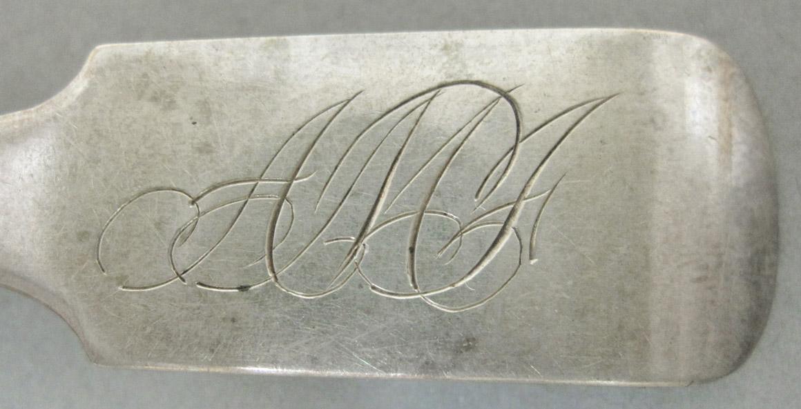 1970.0087.002 Spoon, engraving 3