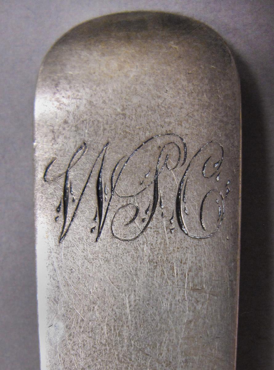 1970.0089 Teaspoon engraving