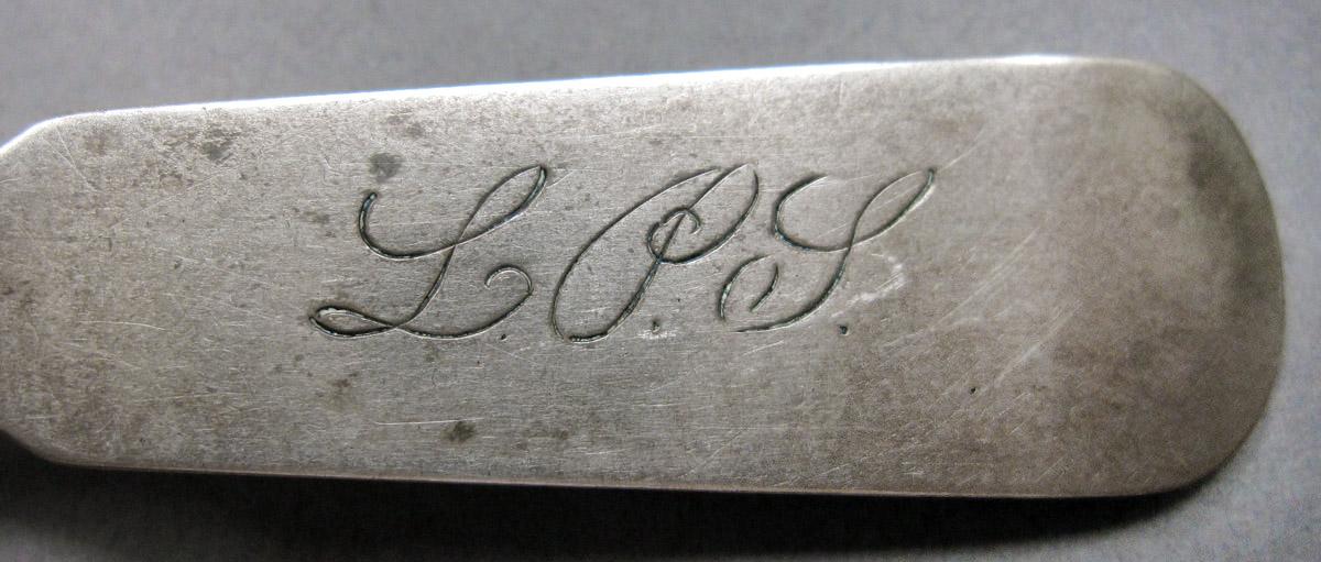 1970.0090 Mustard Ladle engraving