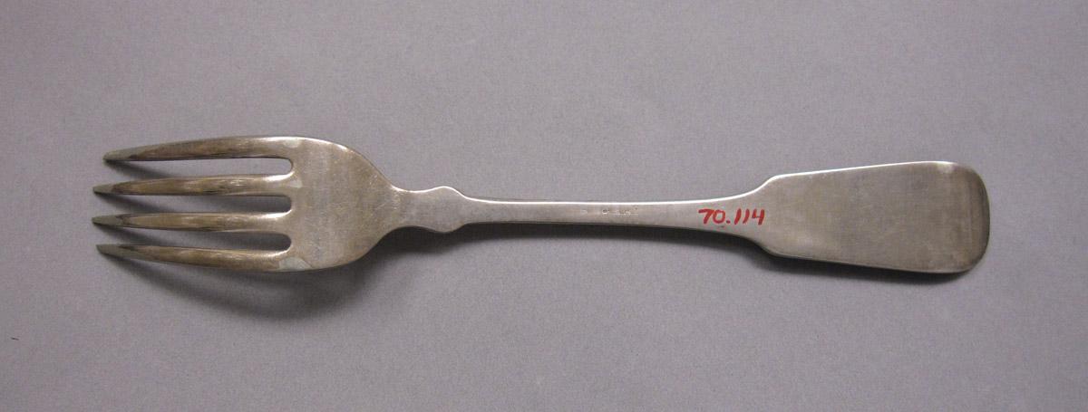 1970.0114 Fork, underside