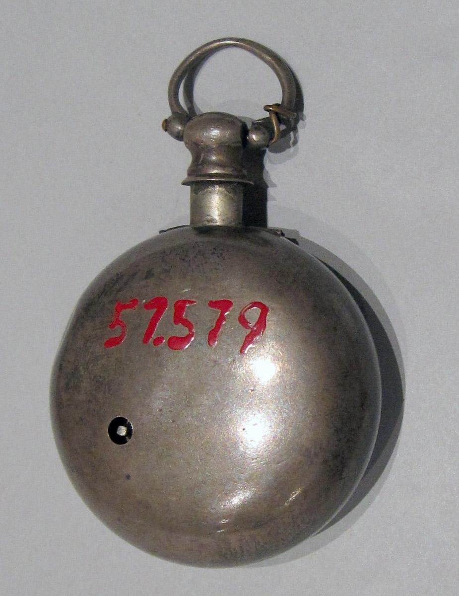 1957.0579 A, B Silver Watch underside