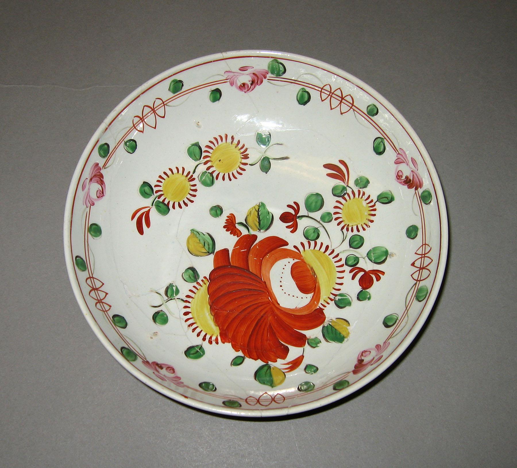 1970.0122 B Pearlware saucer