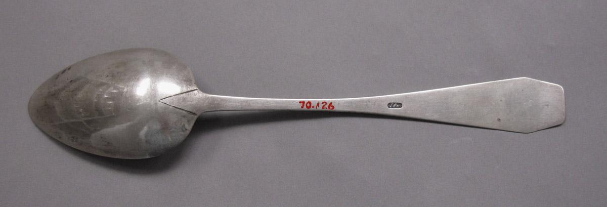 1970.0126 Spoon, underside