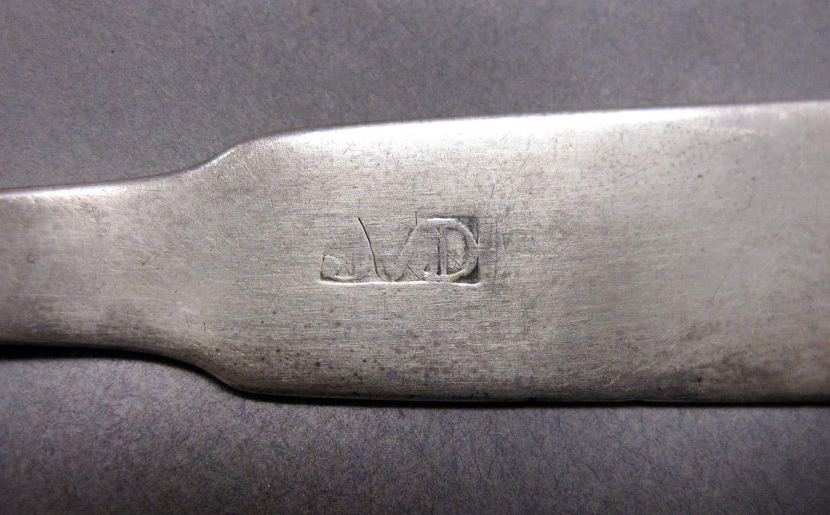 1970.0133.001 Spoon, mark