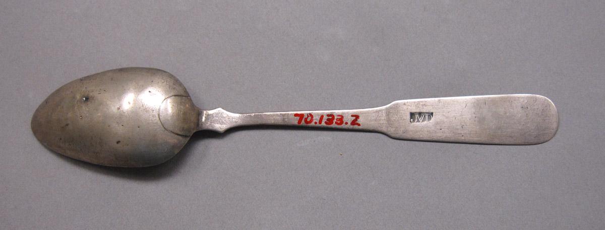 1970.0133.002 Spoon, underside