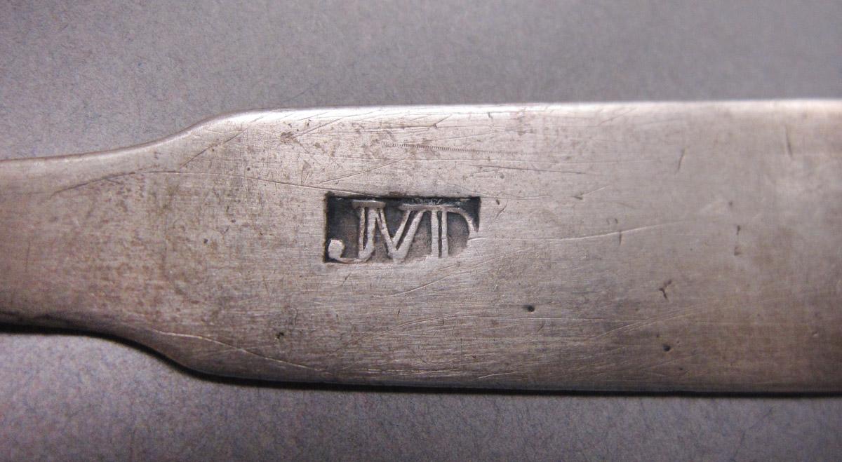 1970.0133.002 Spoon, mark
