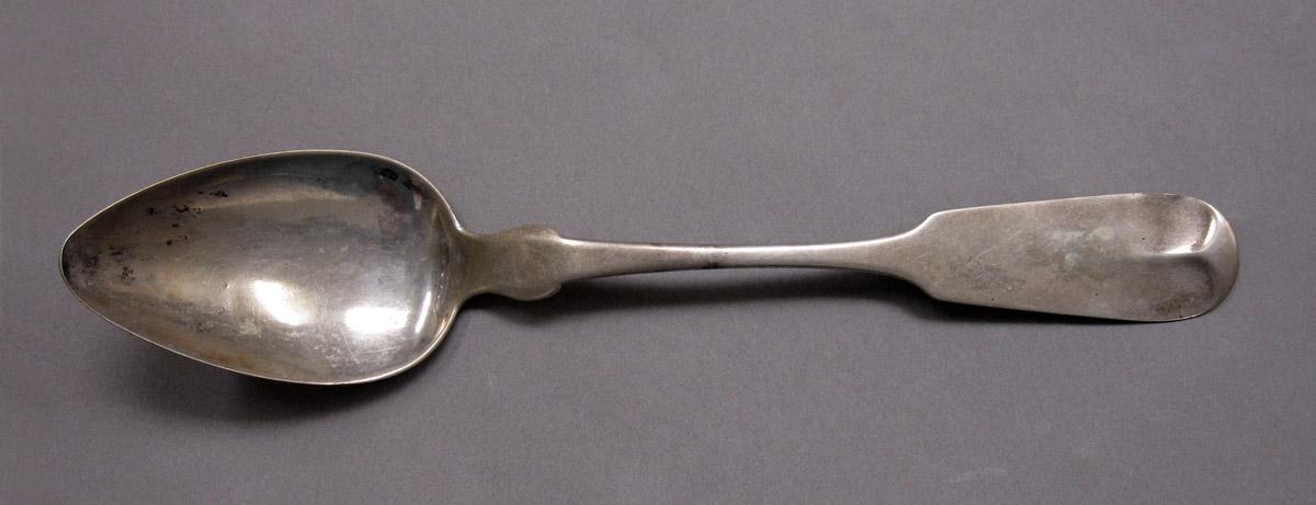 1970.0136 Spoon, upper surface
