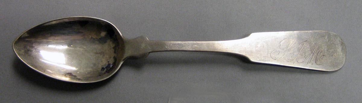 1970.0155 Teaspoon upper surface