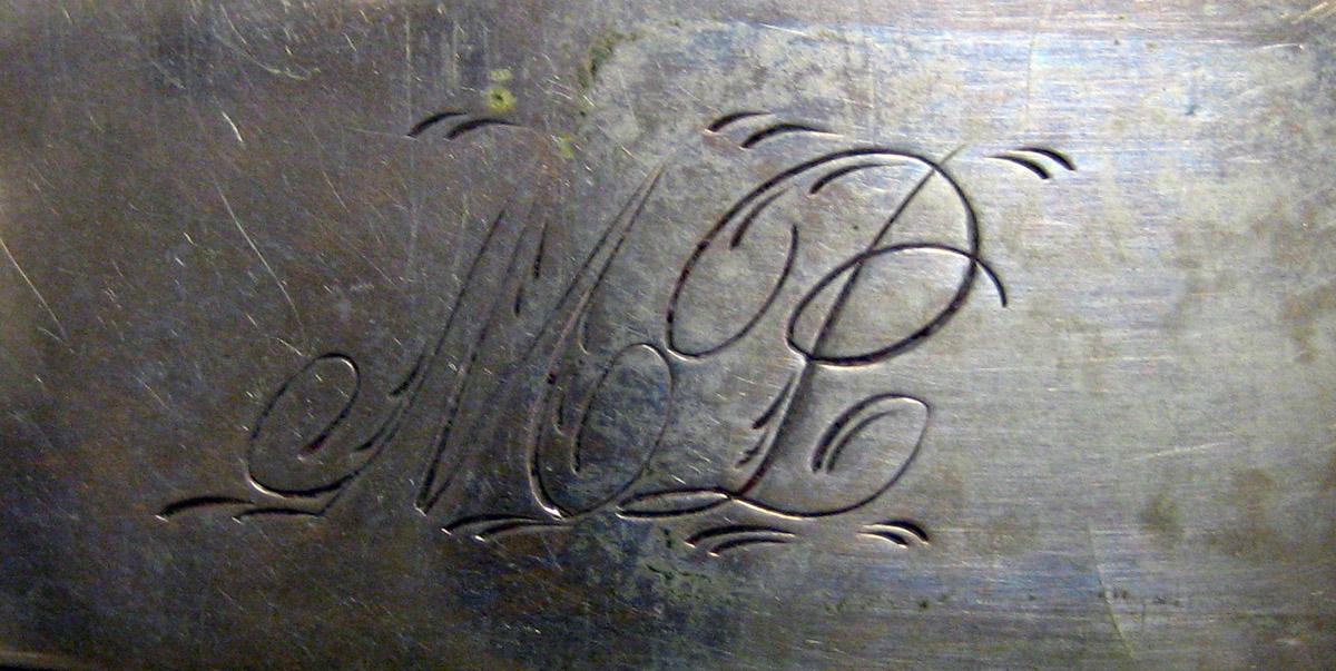 1970.0163 Dessert spoon engraving