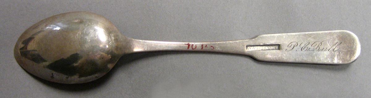 1970.0165 Teaspoon underside