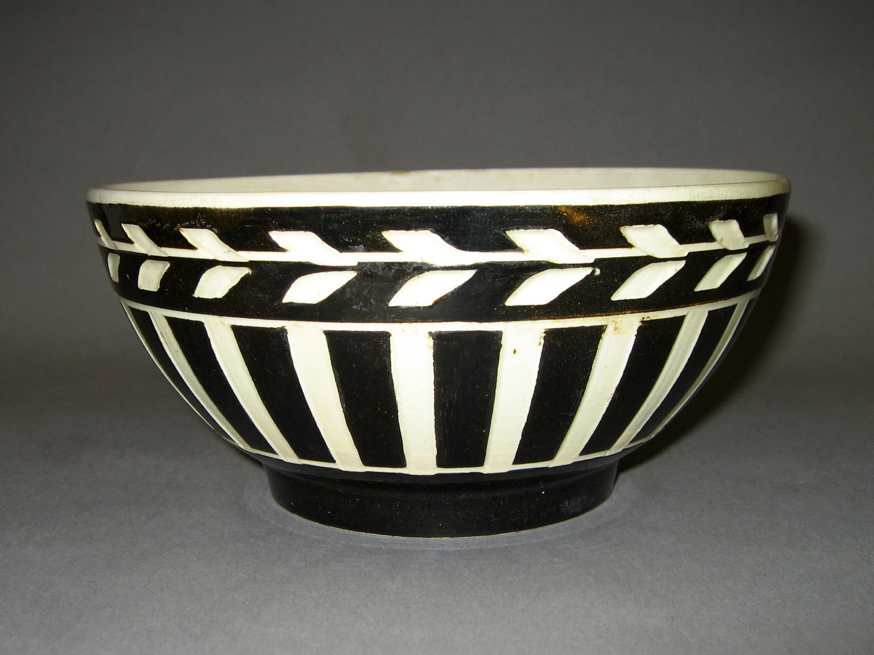 1970.0177 Bowl