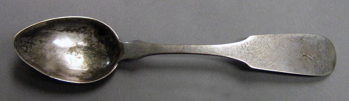 1970.0186 Teaspoon upper surface