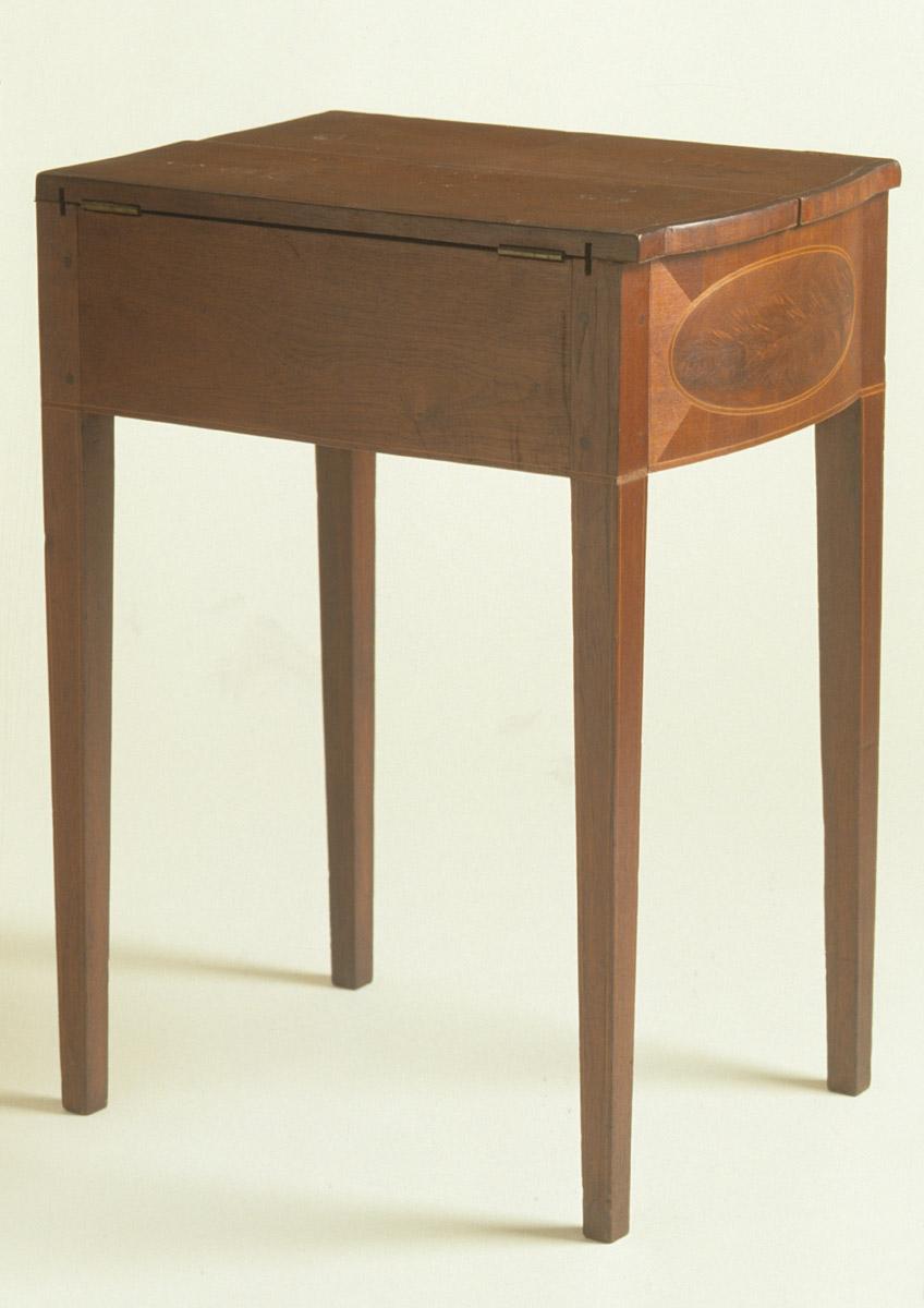 1957.0636 Table