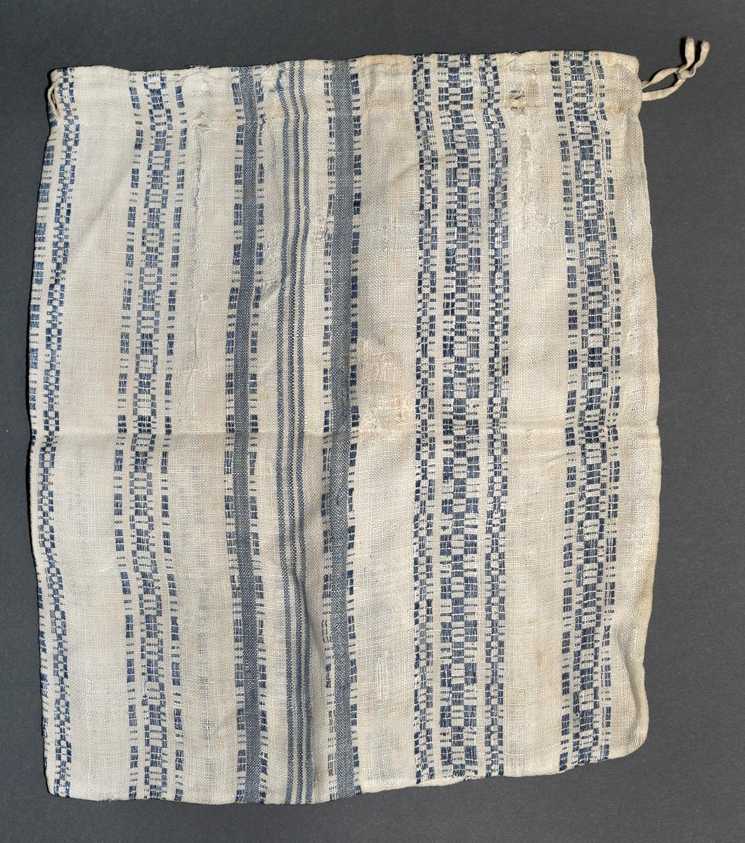 1970.0221 Bag, View 2