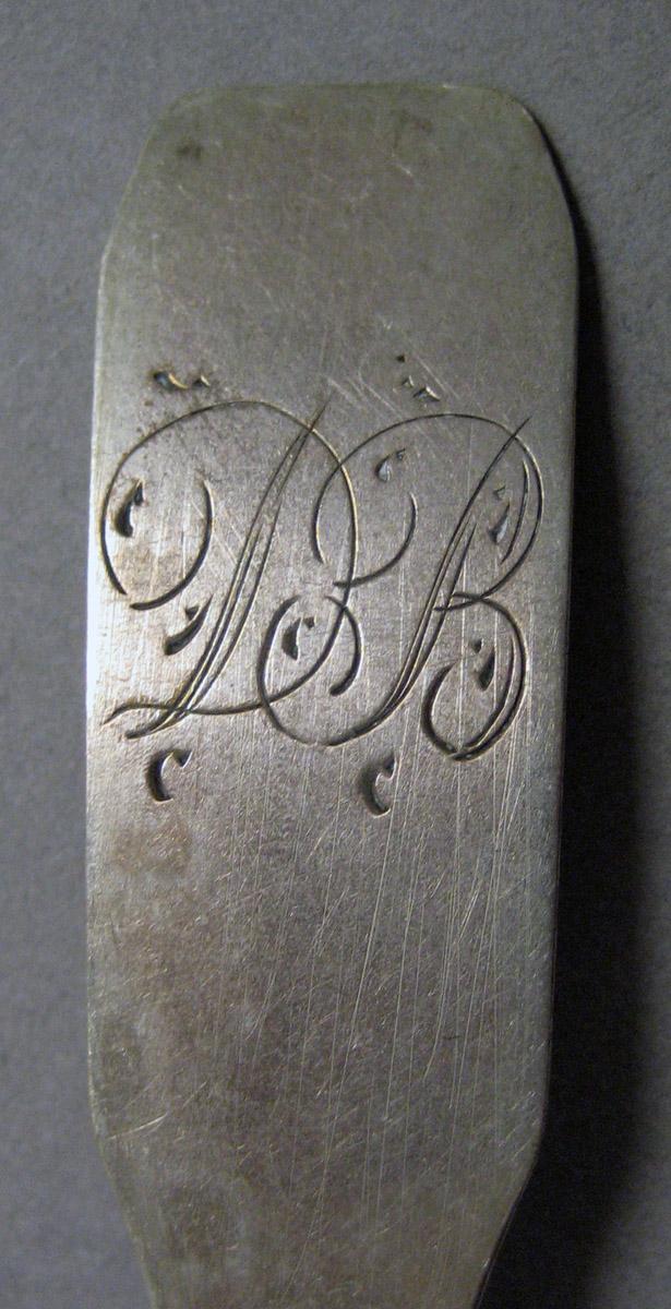 1970.0242 Teaspoon engraving