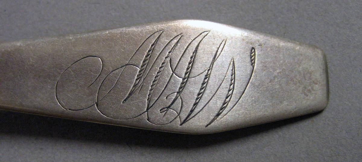 1970.0244 Teaspoon engraving