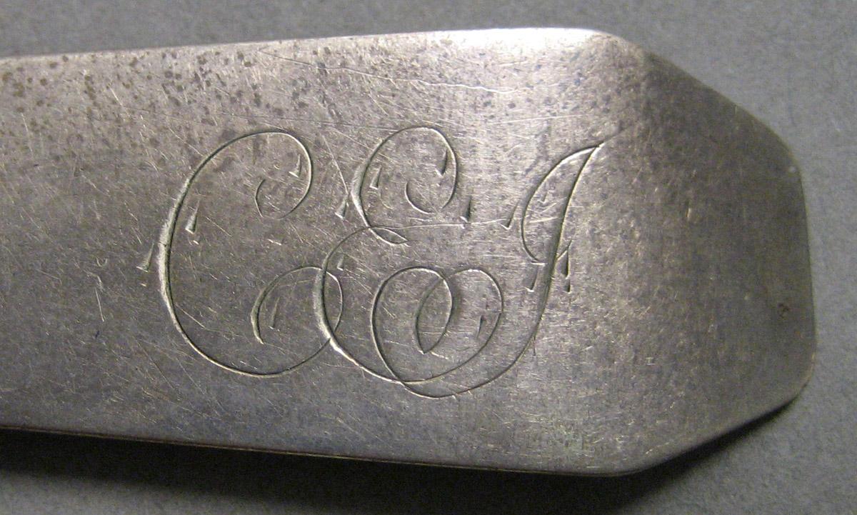 1970.0246 Teaspoon engraving