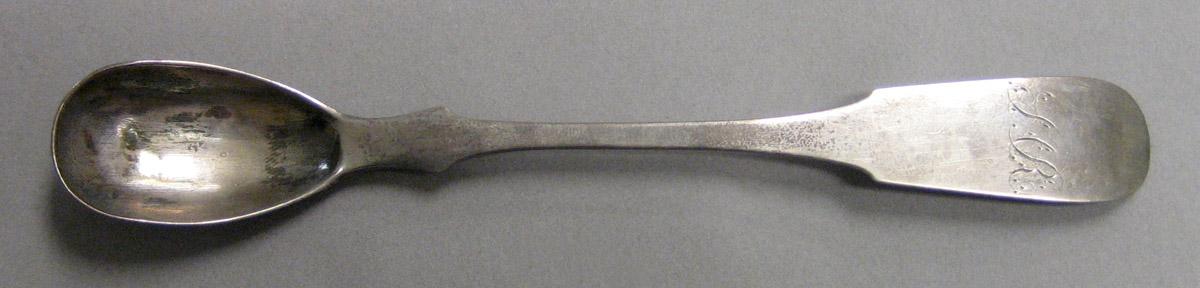 1970.0255 Mustard ladle upper surface